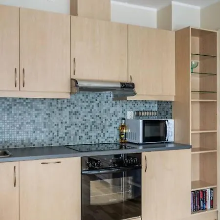 Cozy Cove At Solsiden - 2br Familyfriendly Apartment